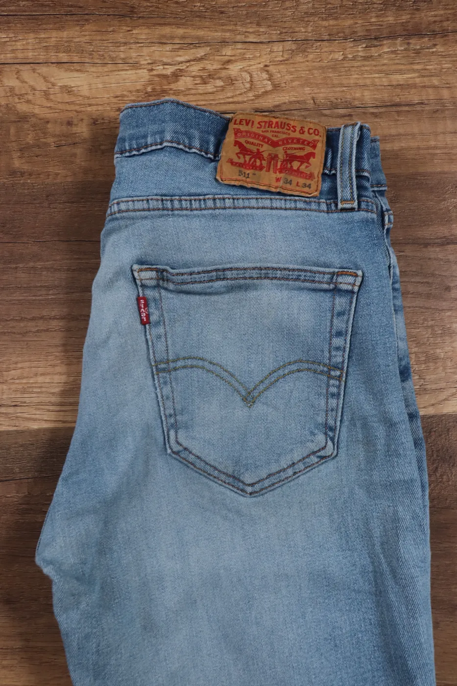 بنطرون جينز Levi's ازرق فاتح - صورة 2