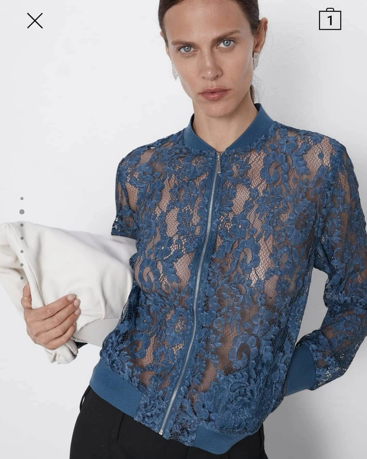 جاكيت من zara