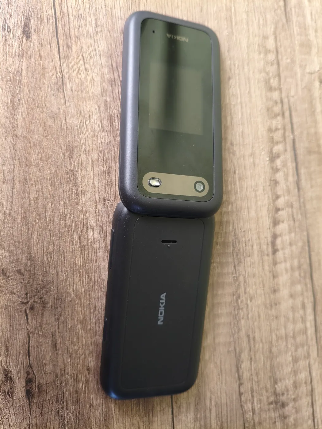 نوكيا 2660 فليب (Nokia 2660 Flip 4G) نظيف جداً مع كافة الأغراض - صورة 5