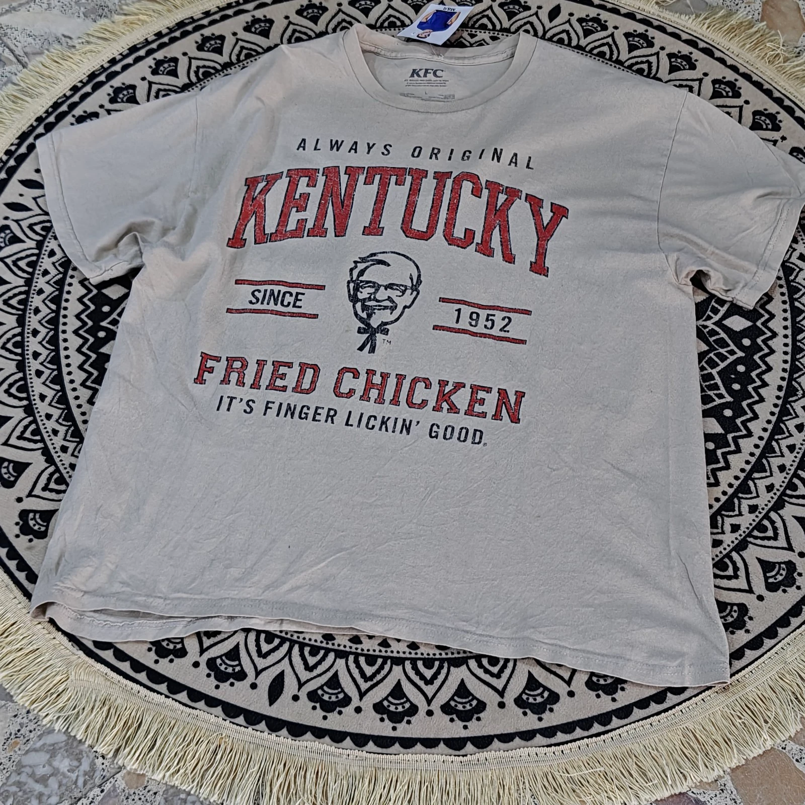 تي شيرت كي إف سي | KFC T-Shirt