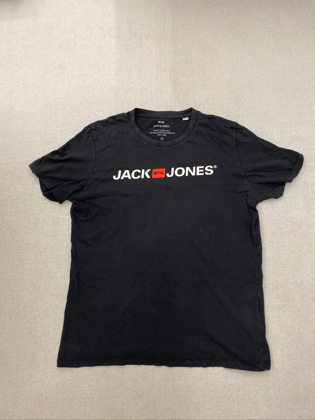 تيشرت JACK JONES امركي اصلي 🇺🇸