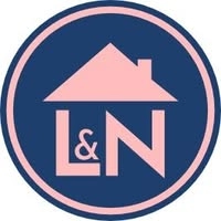 Logotipo da empresa LEILA & NEILA CORRETORAS DE IMOVEIS