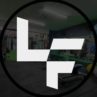 Logotipo da empresa LIVE FITNESS