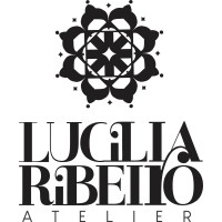 Logotipo da empresa LUCILIA RIBEIRO ATELIER LTDA