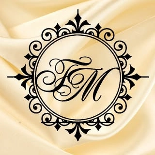 Logotipo da empresa FLOR DE MARIA STORE