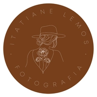 Logotipo da empresa ITATIANE LEMOS FOTOGRAFIA
