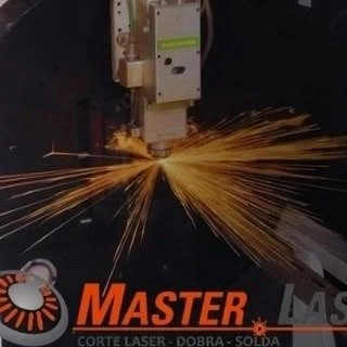 Logotipo da empresa MASTER LASER INDUSTRIA METALURGICA LTDA