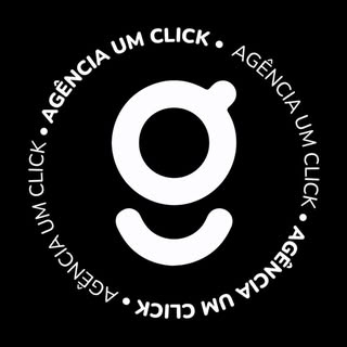 Logotipo da empresa UM CLICK