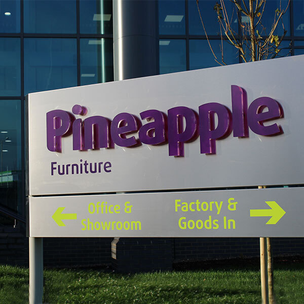 Pineapple Contracts - Current Openings logo