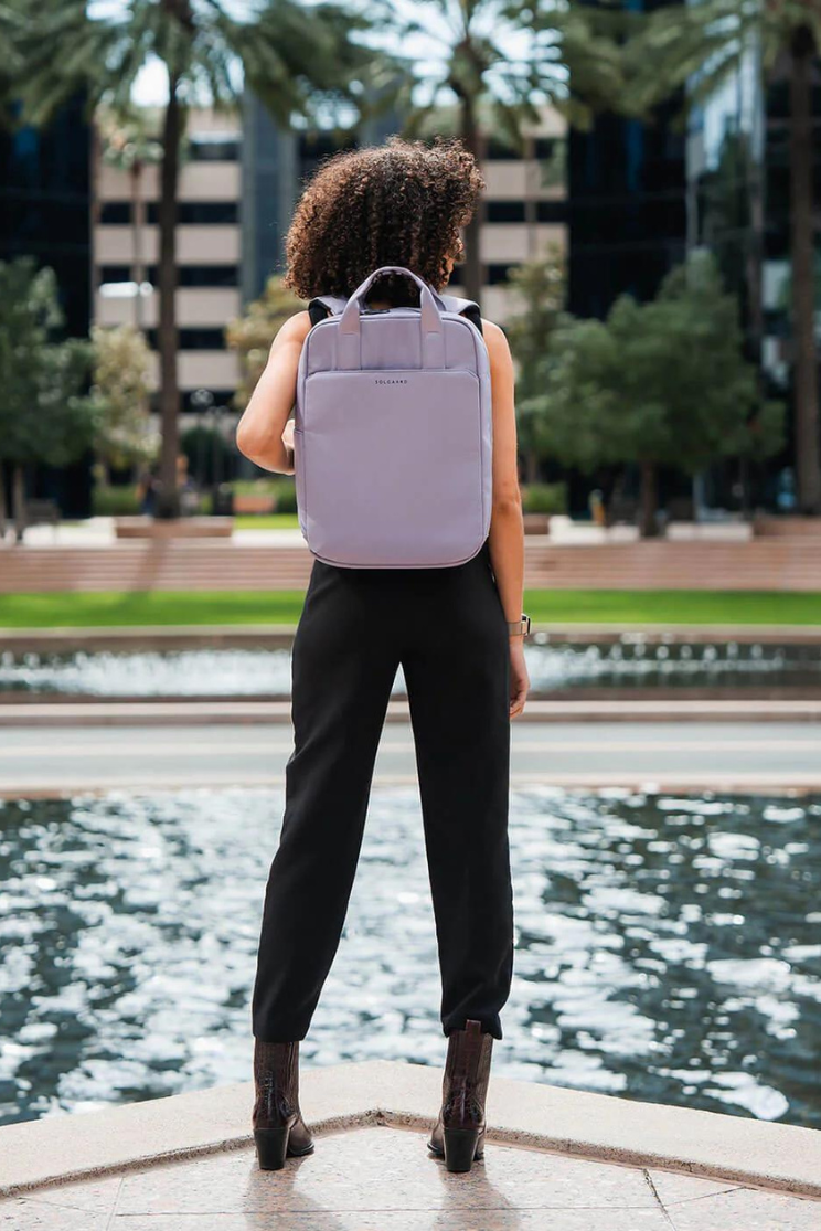 e north face jester 26l backpack The Women's Luxe – The Backpacker inch laptop in its Tj Maxx North Face trekking laptop backpack Color:Black - Bears