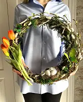 Весняний декоративний віночок "Весняна розкіш" з тюльпанами і котиками 45 см