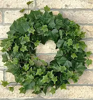 Весняний вінок на двері з штучного плюща 35 см