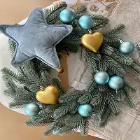 Вінок новорічний різдвяний Traditional з литої хвої d-40 см блакитний