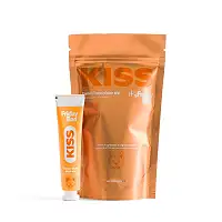 Стимулювальний бальзам для губ Friday Bae KISS 15 мл