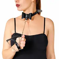 Чокер з повідцем Art of Sex - Butterfly чорний, екошкіра