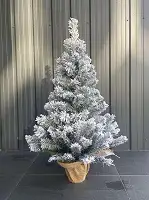 Ялинка штучна Classic в мішковині 90 см засніжена