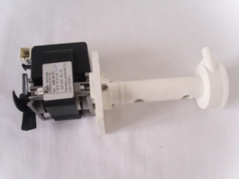 Buz Makinesi Su Pompası