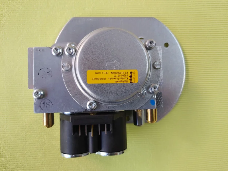 Rational Scc We Gaz Musluğu (Rational orjinal yedek parça)