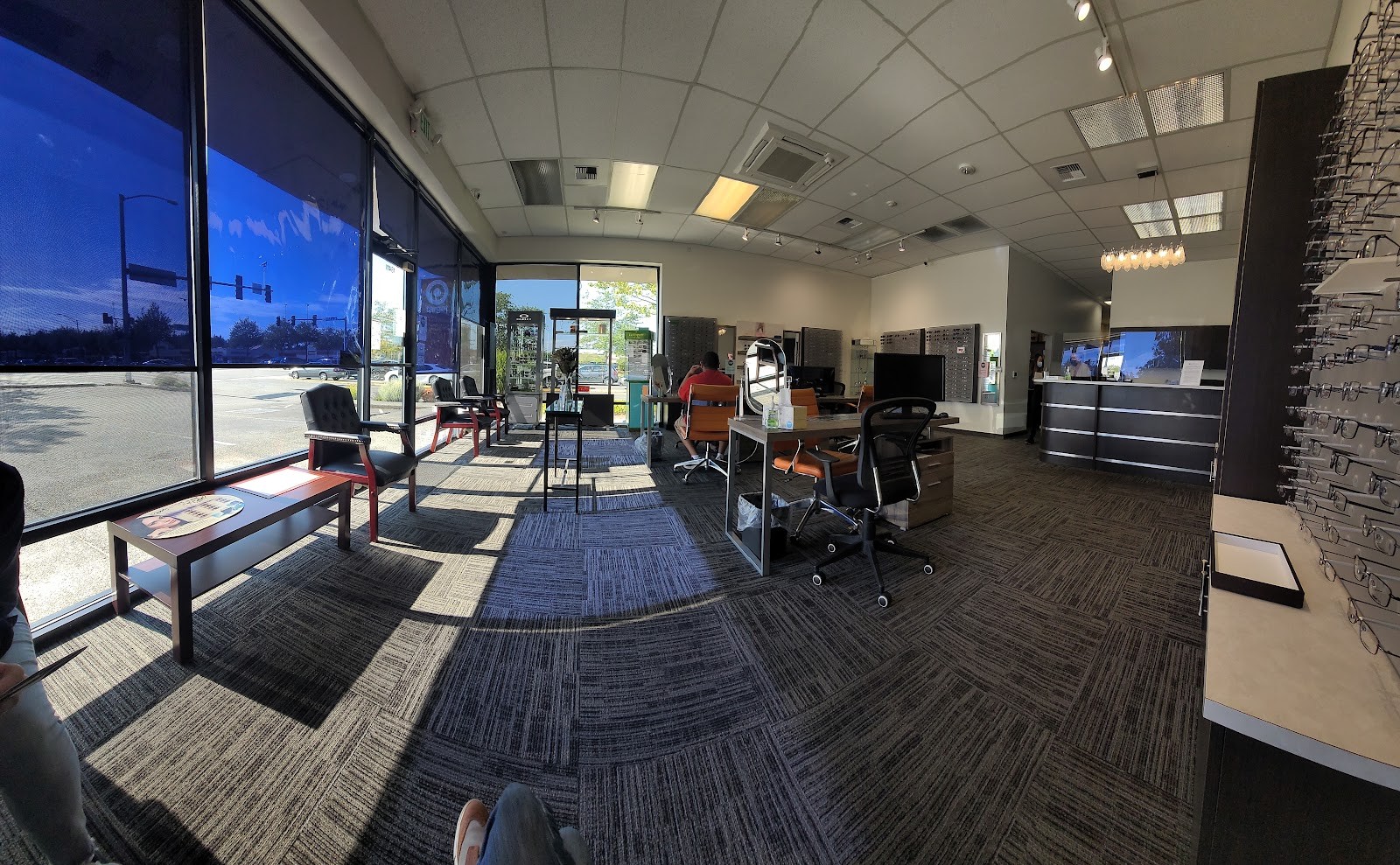 18411 Alderwood Mall Parkway