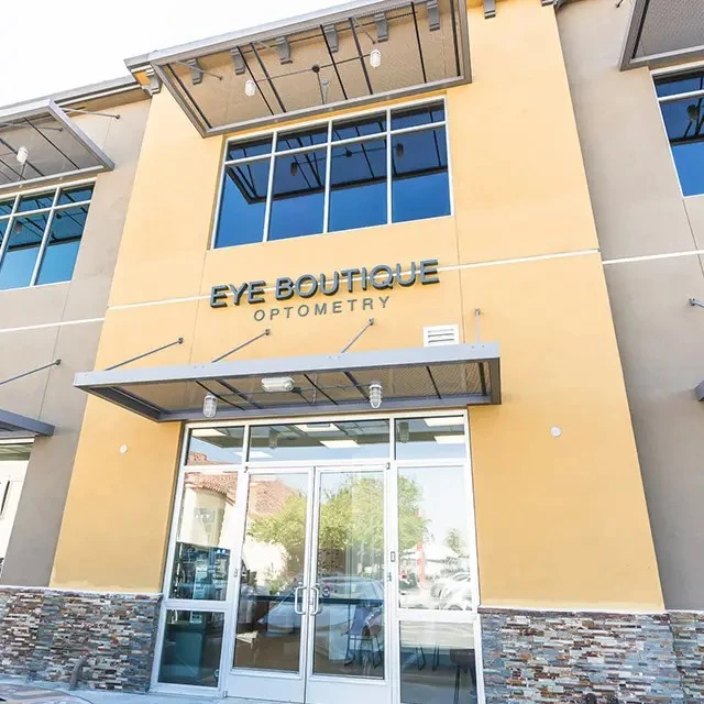 2908 El Camino Real