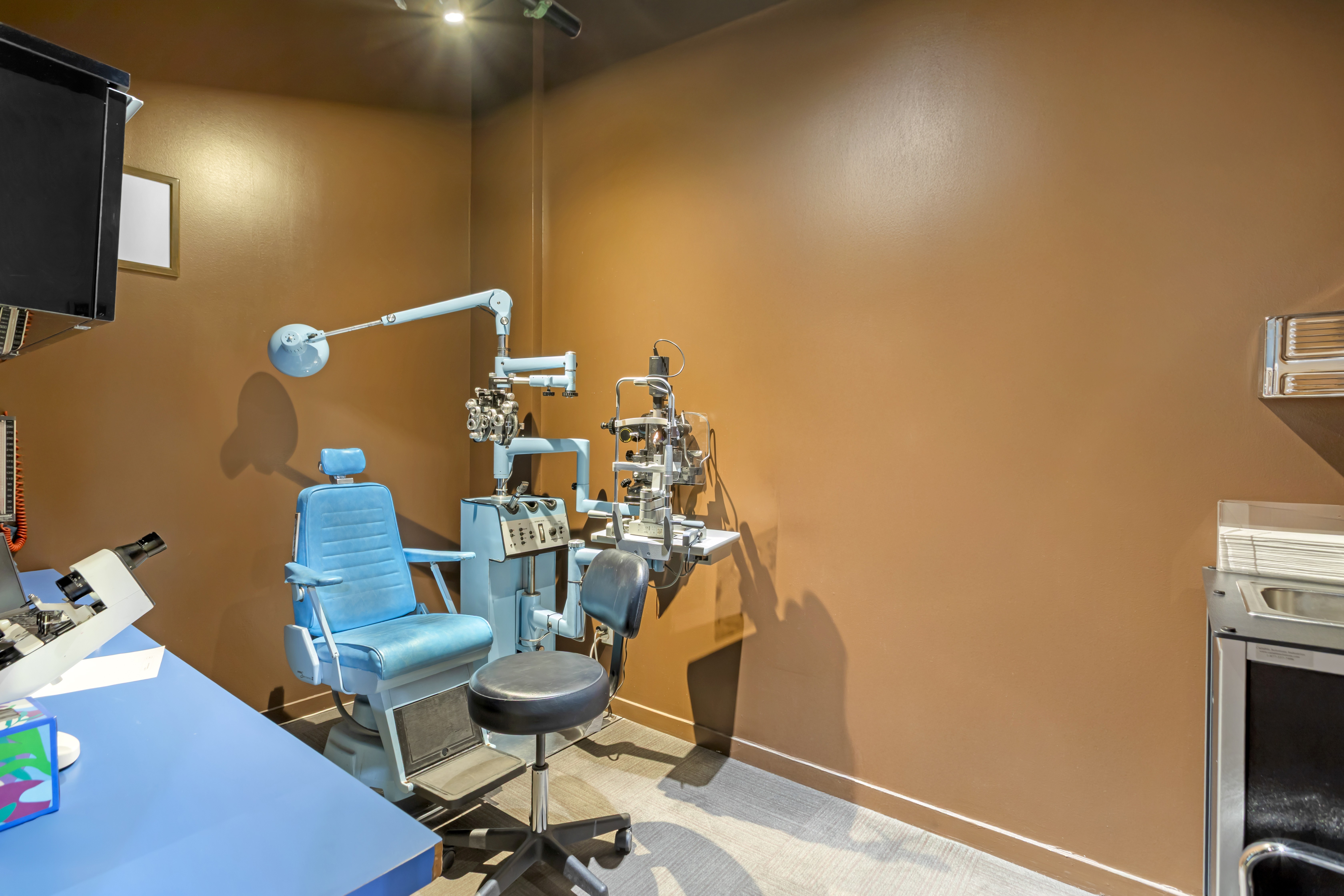 Eyes On You Optometry in Showplace Square