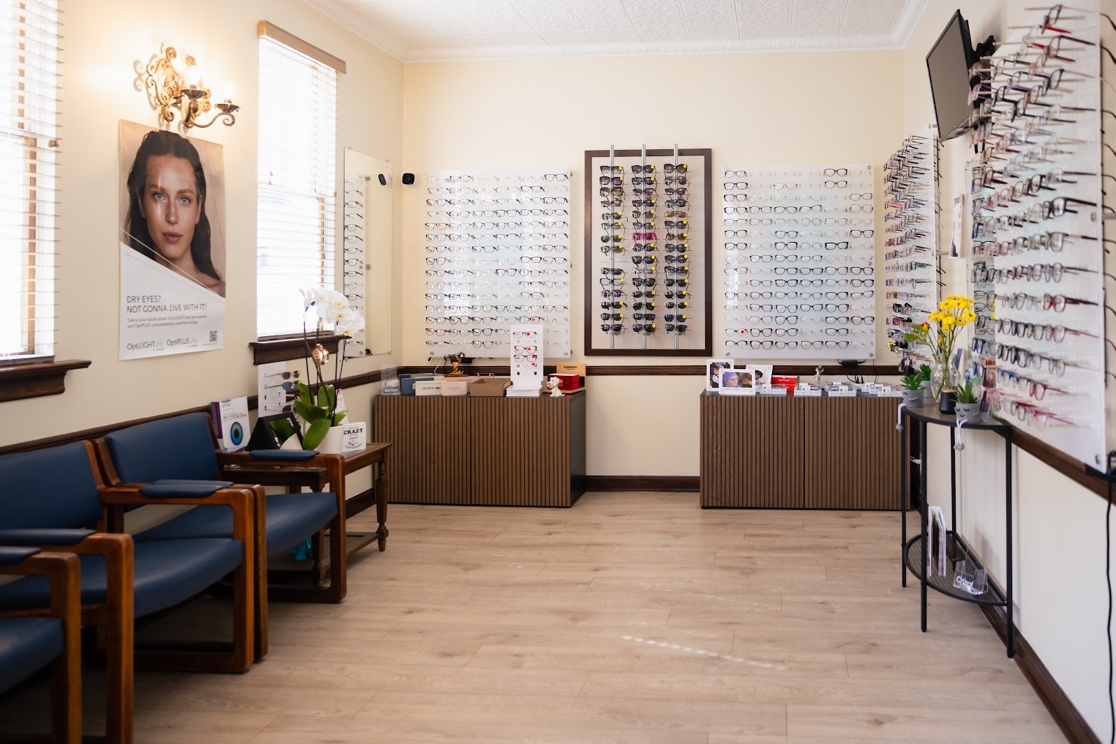 1126 Washington Street