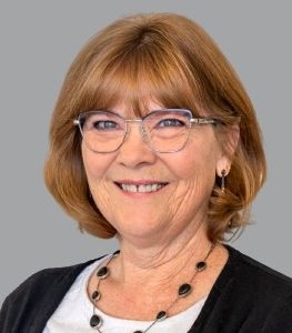 Photograph of Tracy Wells