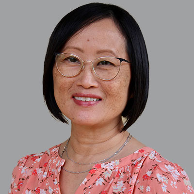 Photograph of Huong-Trinh Nguyen, O.D.