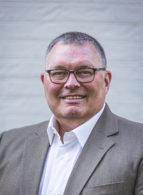 Dr. Robert Patterson