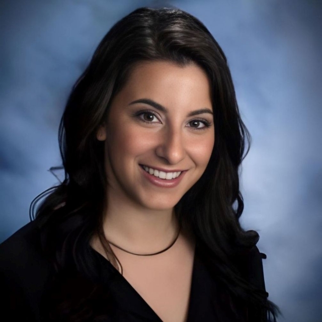 Dr. Julianne Shelton