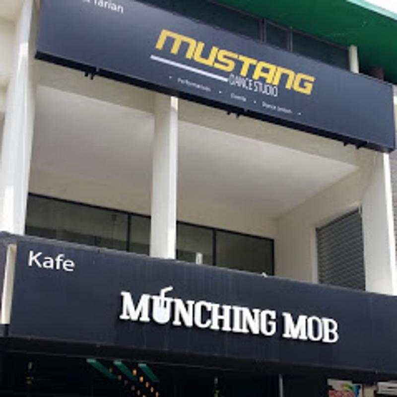 Bukit Jalil  Munching Mob Cafe