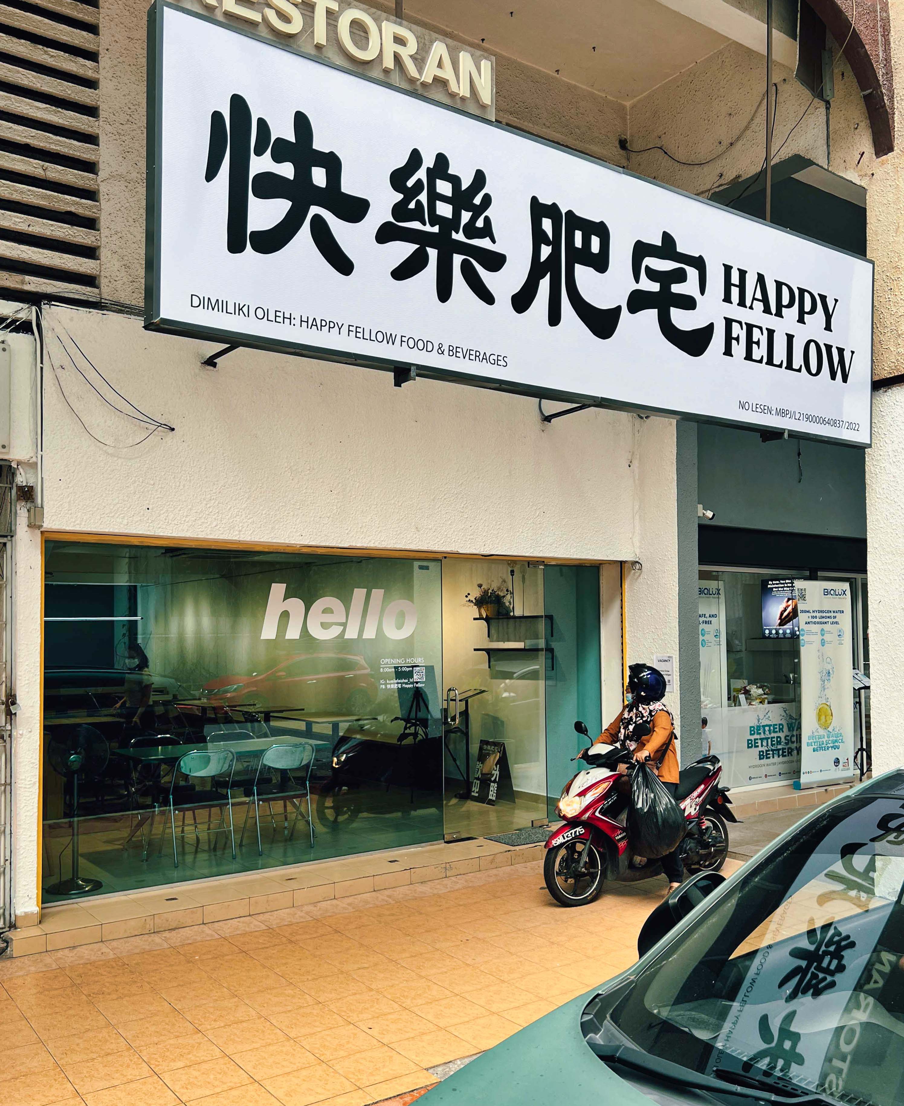 happy fellow, damansara jaya