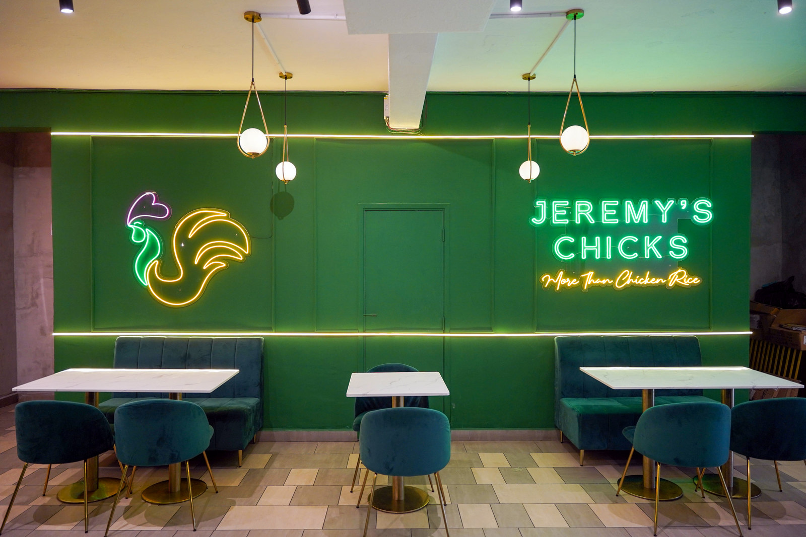 Jeremy's Chicks-5.jpg