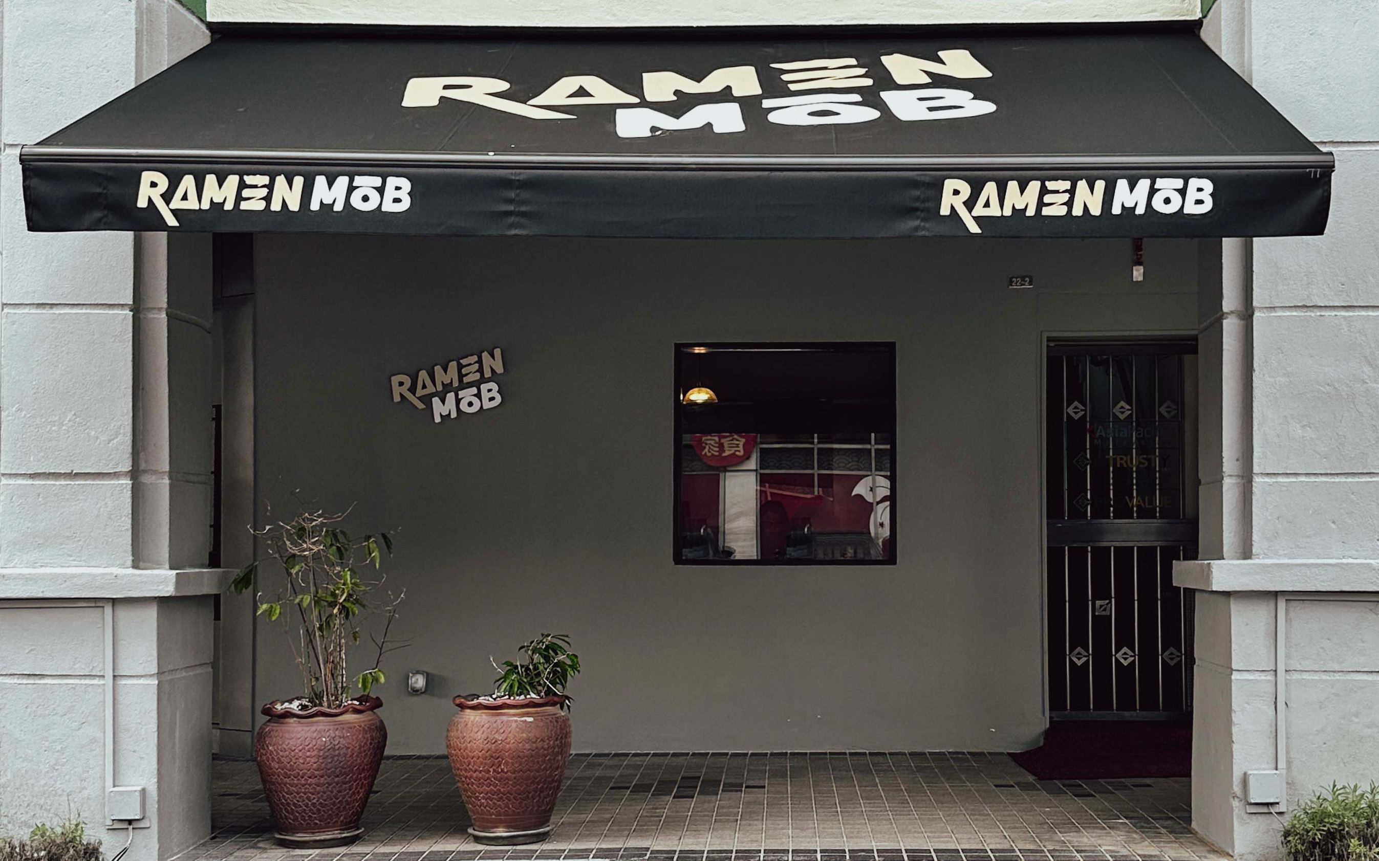 ramen mob, taman desa