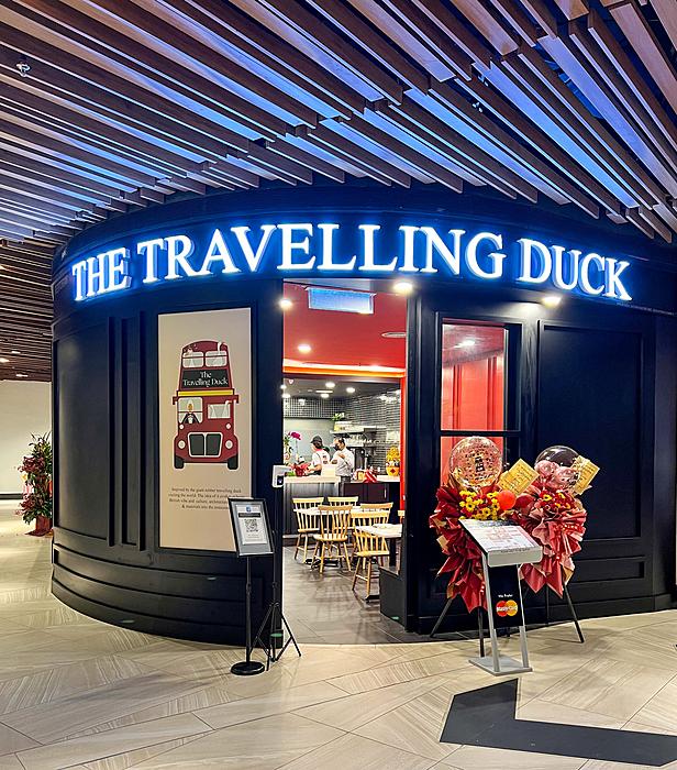 travelling duck cafe