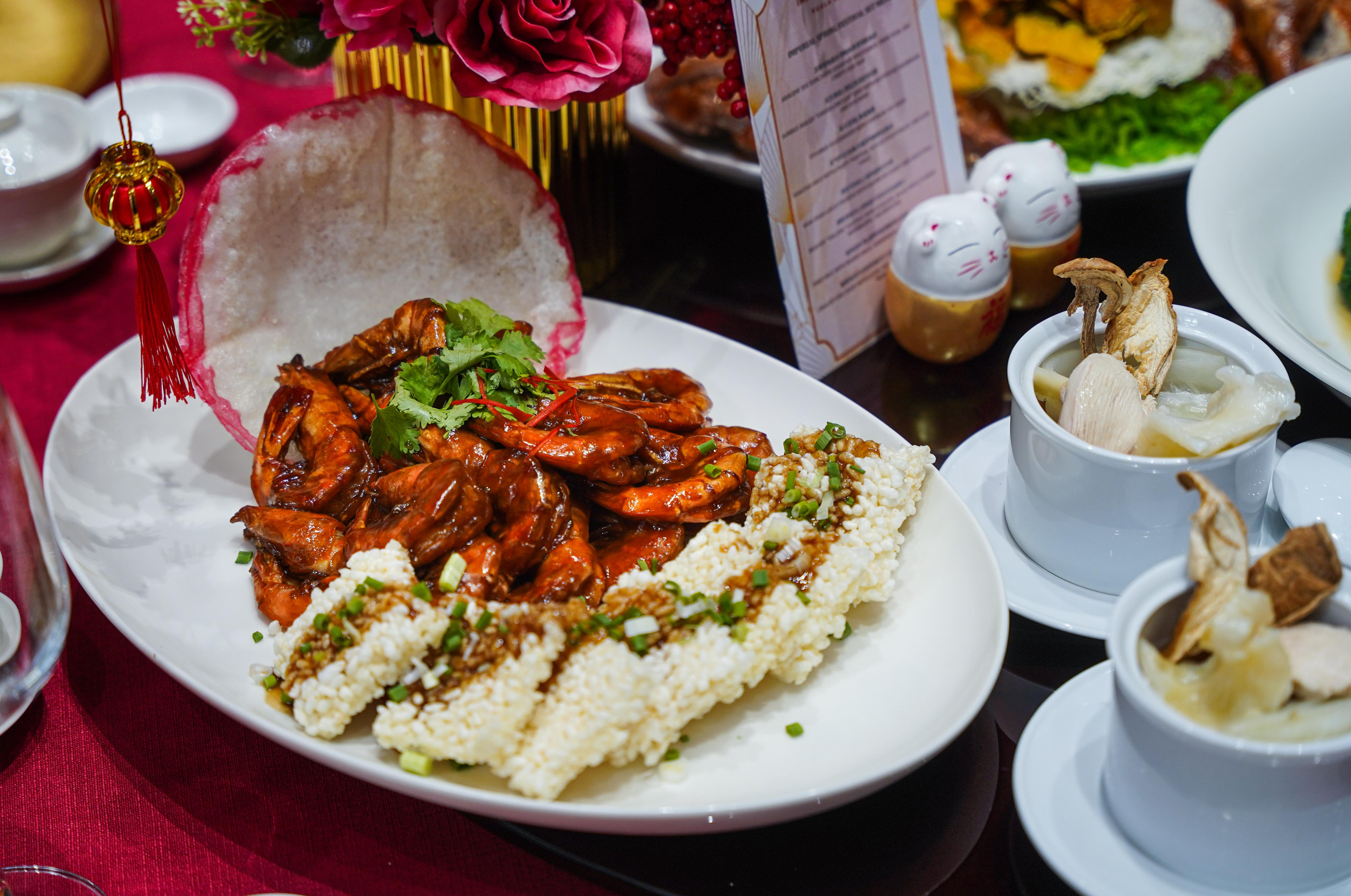 Lexis CNY-38.jpg