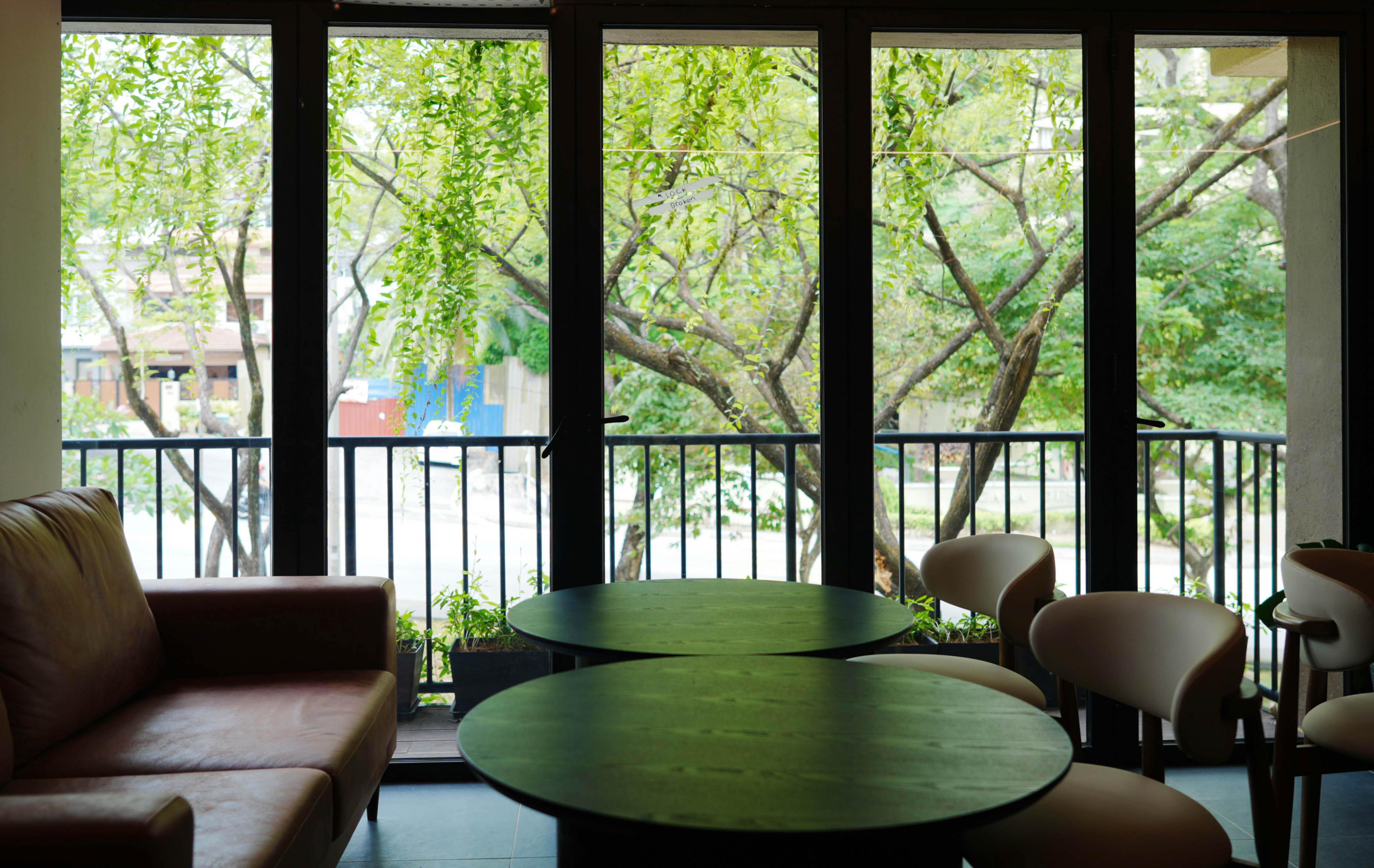 Star Cafe, Taman Desa