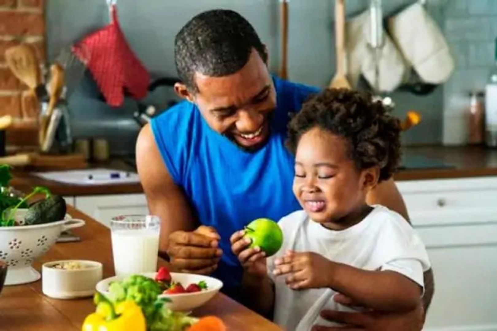 3 dicas simples para cuidar da alimentação das crianças nas férias