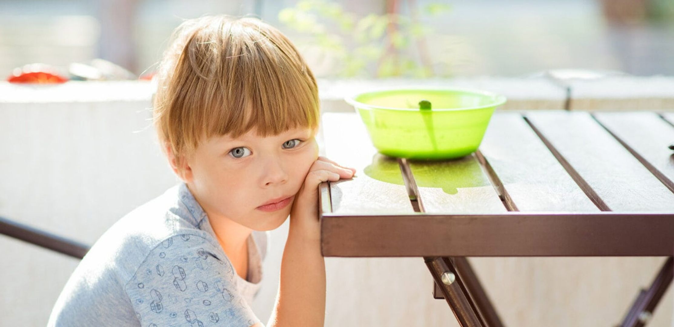 Por que as crianças não têm ‘bons modos’ à mesa