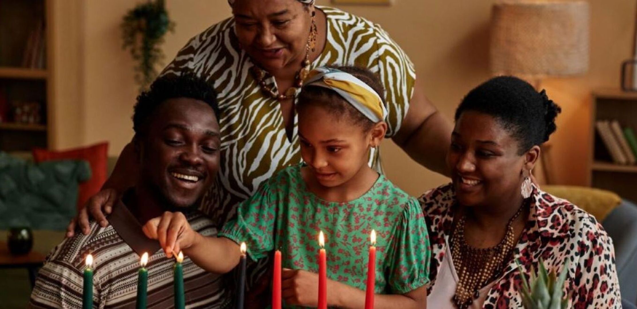 Conheça a Kwanzaa, celebração de Natal das famílias negras