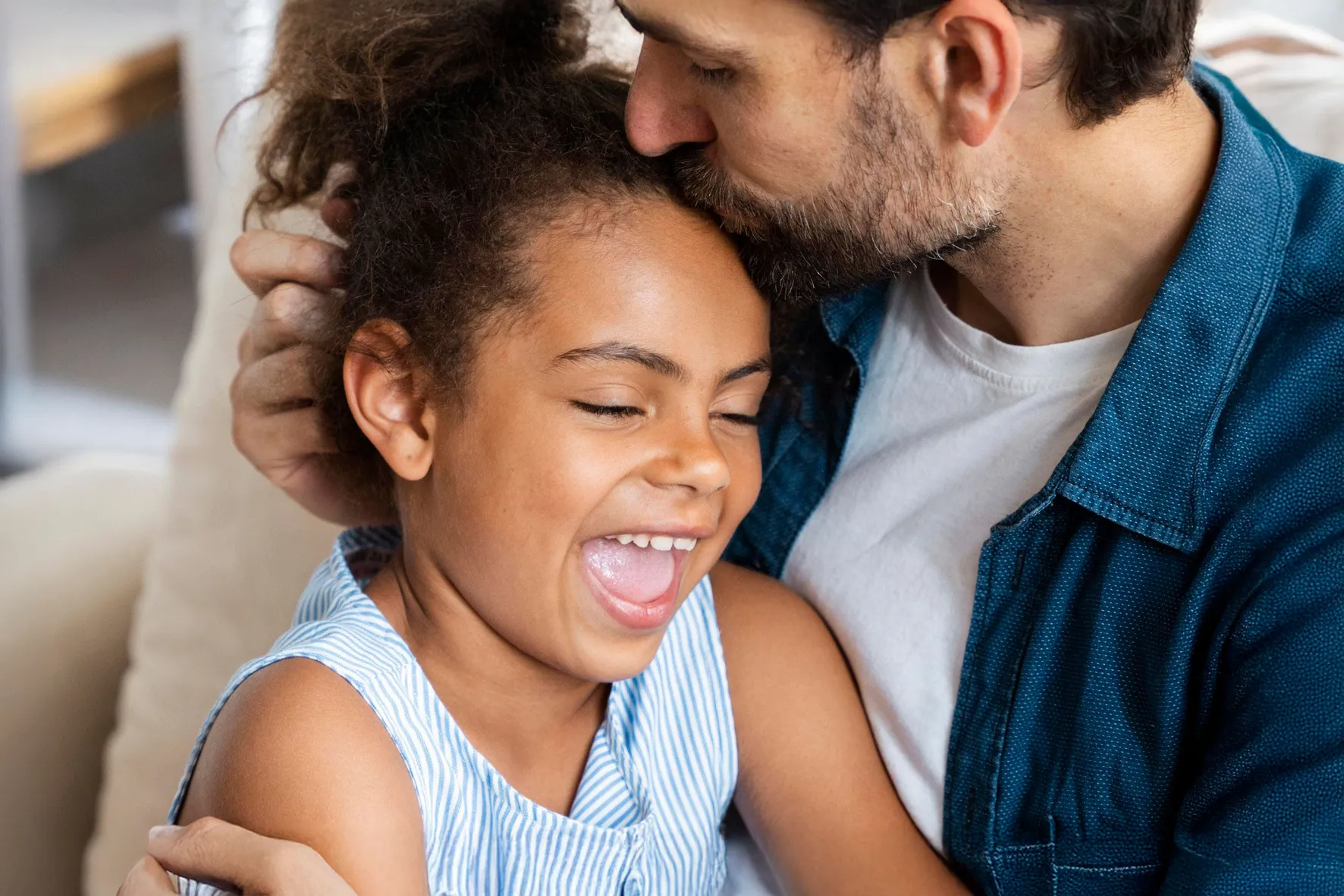 Educação positiva valoriza a conexão emocional entre pais e filhos