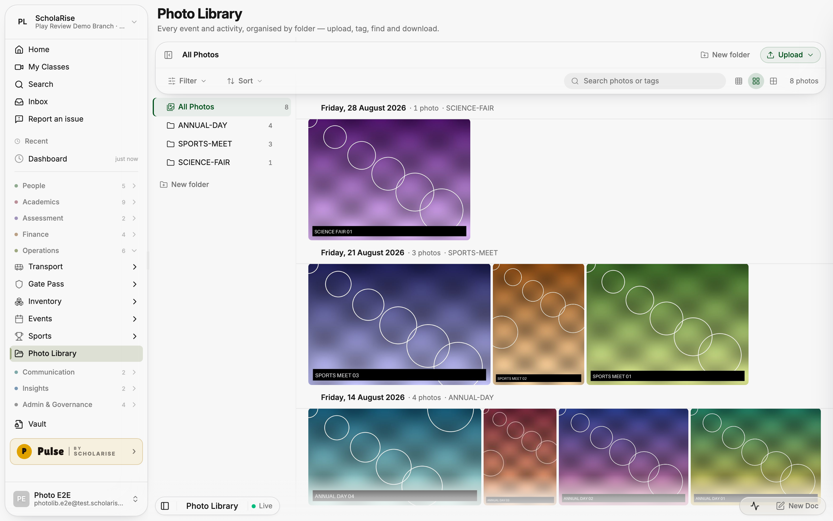 Photo Library with folders, day grouping and the new toolbar