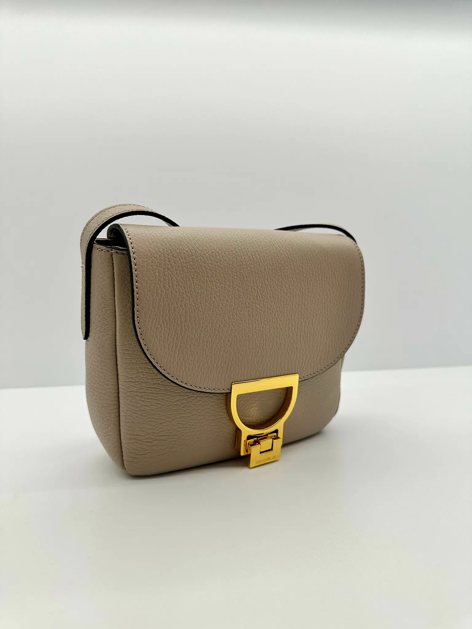 Geantă din piele naturală Coccinelle — Artizana Fashion, foto 2