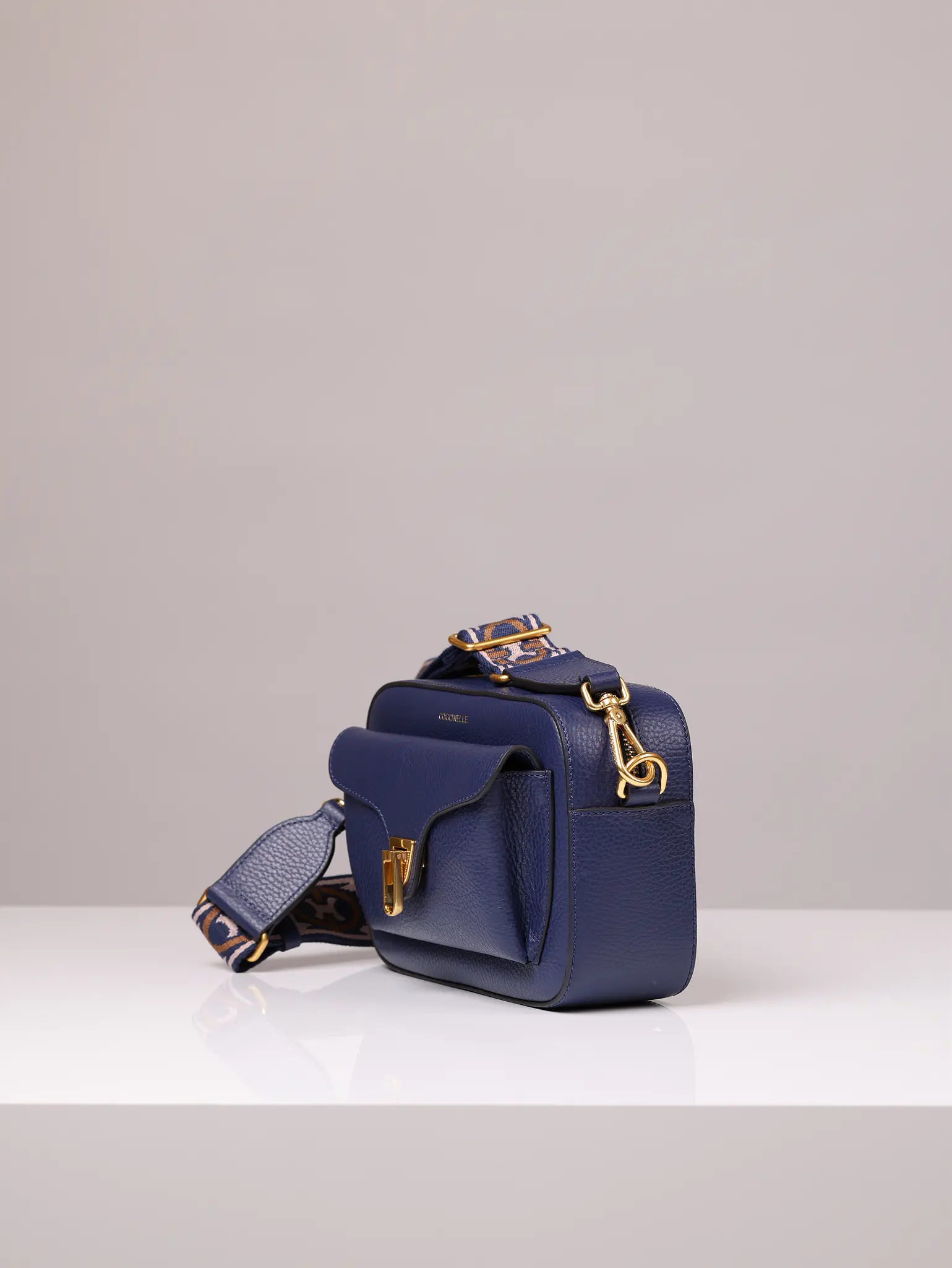 Geantă din piele naturală Coccinelle — Artizana Fashion, foto 4