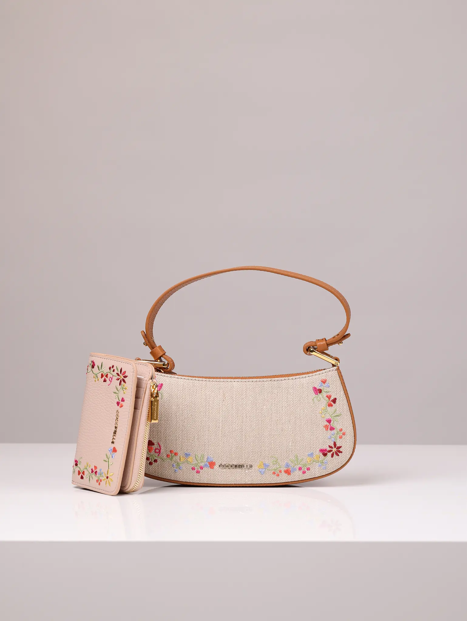 Geantă din piele naturală Coccinelle — Artizana Fashion, foto 2