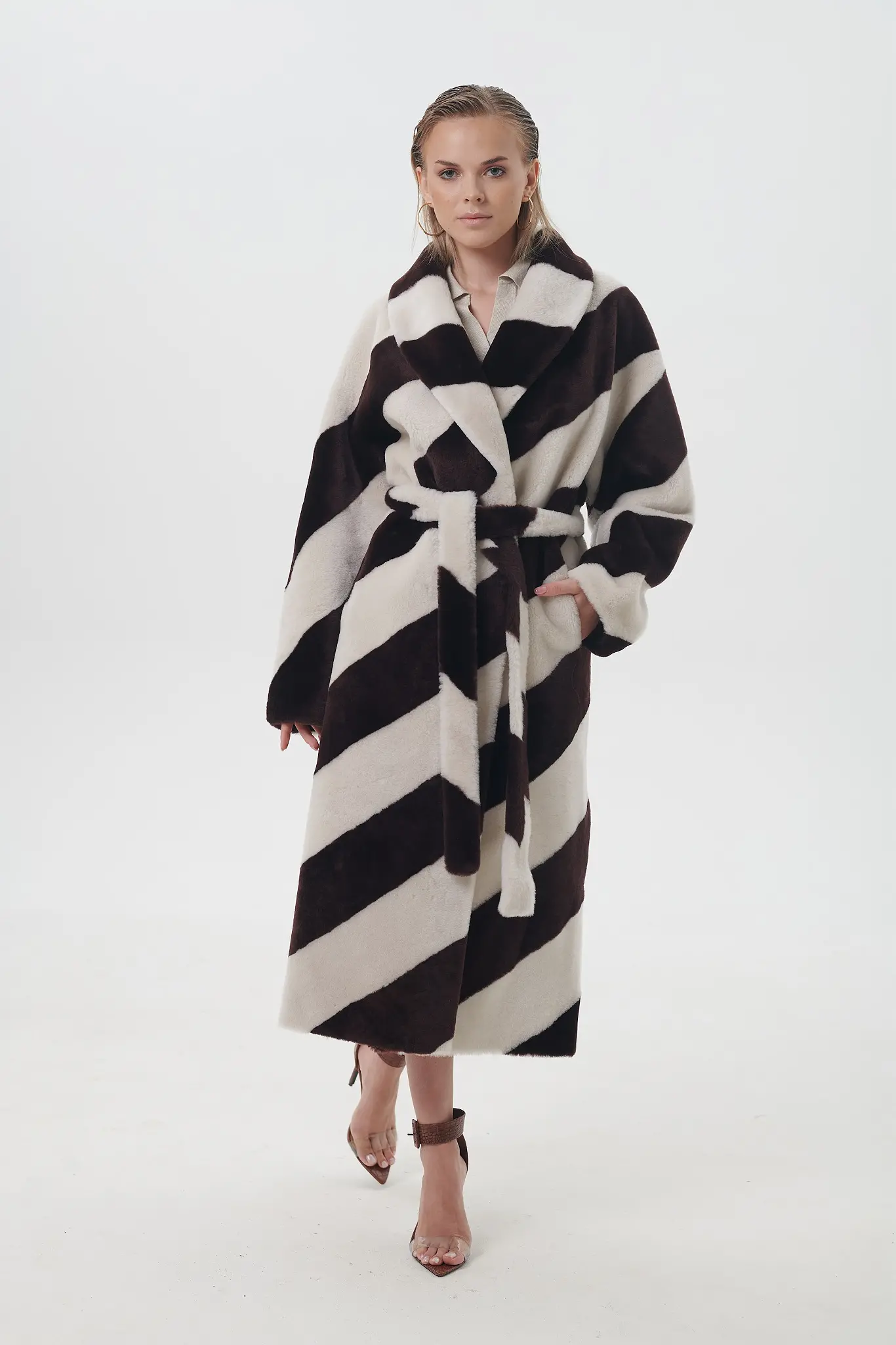 Palton din blană naturală pentru femei — Artizana Fashion, foto 1