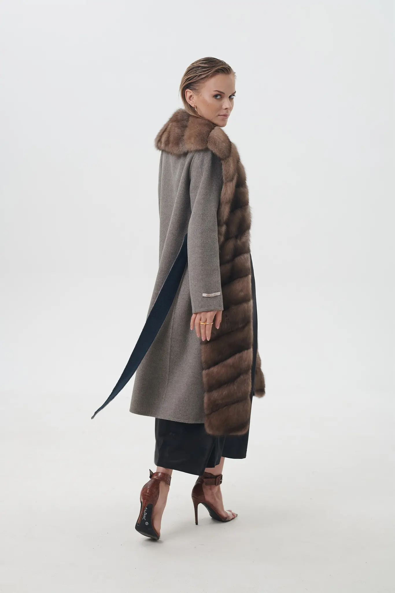 Palton cu blană naturală pentru femei — Artizana Fashion, foto 3