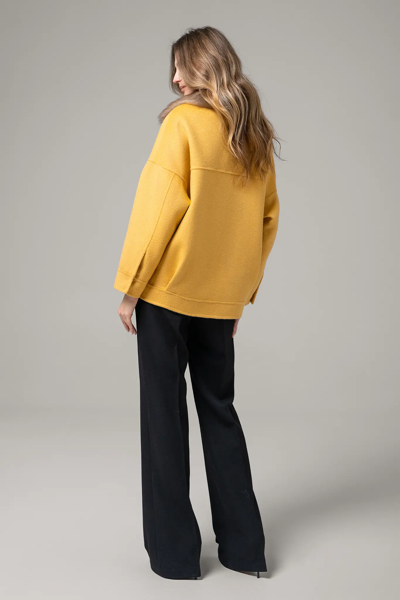 Palton cu blană naturală pentru femei — Artizana Fashion, foto 2
