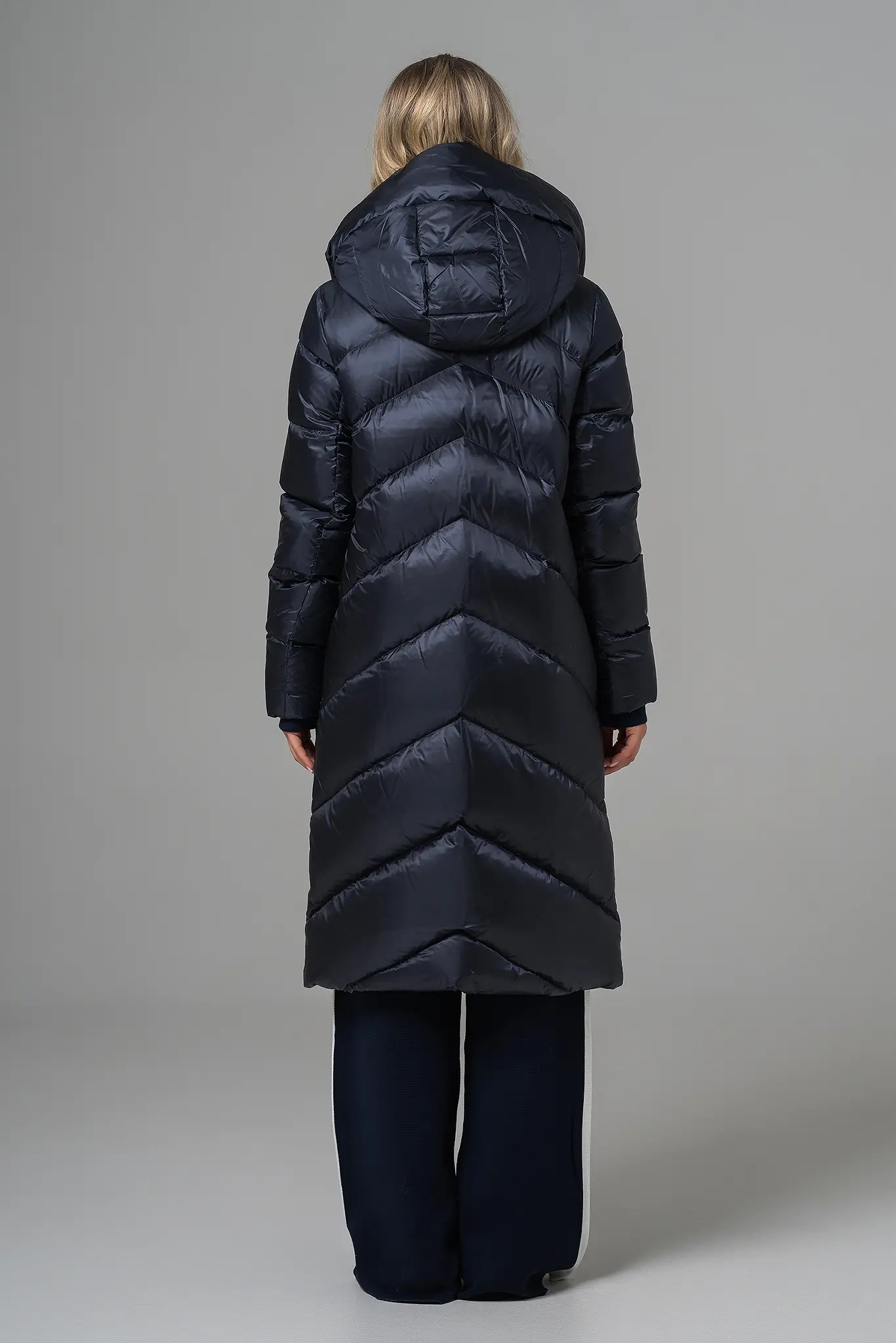 Women's long down jacket - Artizana Fashion, foto 2