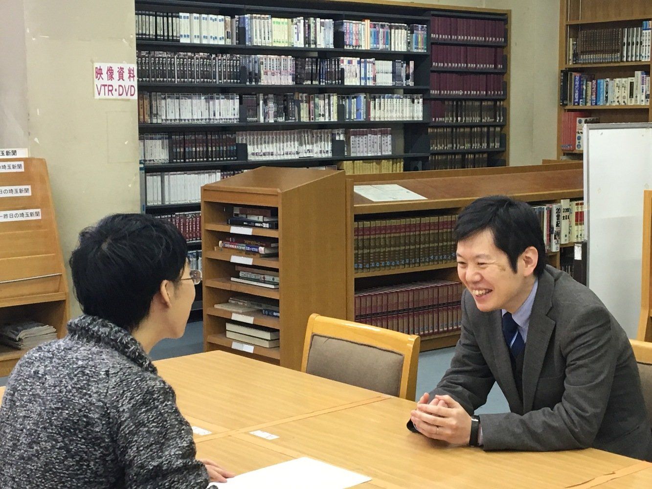 開智中学校　図書館司書インタビュー「数として自慢できるほどの数じゃないけれども、割りと頑張って集めている自信は若干あります。」